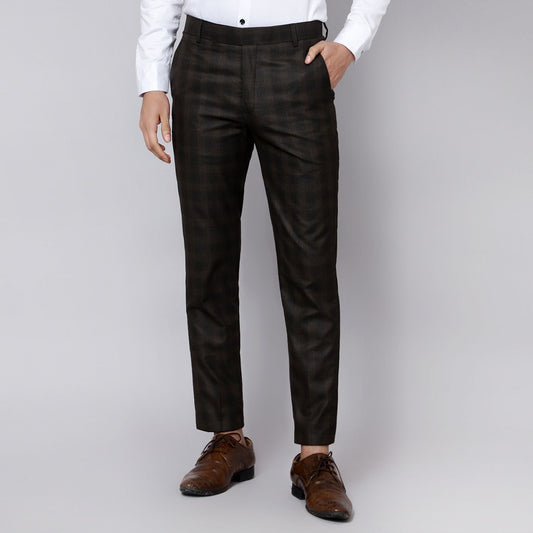 Checkered slim fit trousers Brown