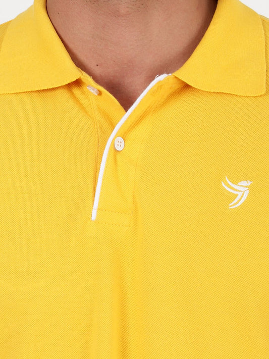 Mentoos Men Poly Cotton Solid Regular Fit Collar Neck Half Sleeves Polo T-Shirt Yellow Mentoos