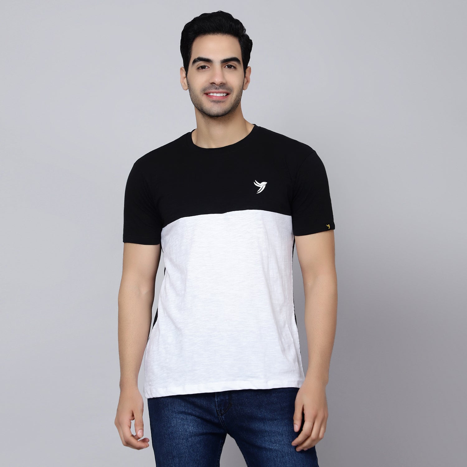 Mentoos Men Slub Cotton Solid Slim Fit Colorblocked Round Neck Half Sleeves T-Shirt Black